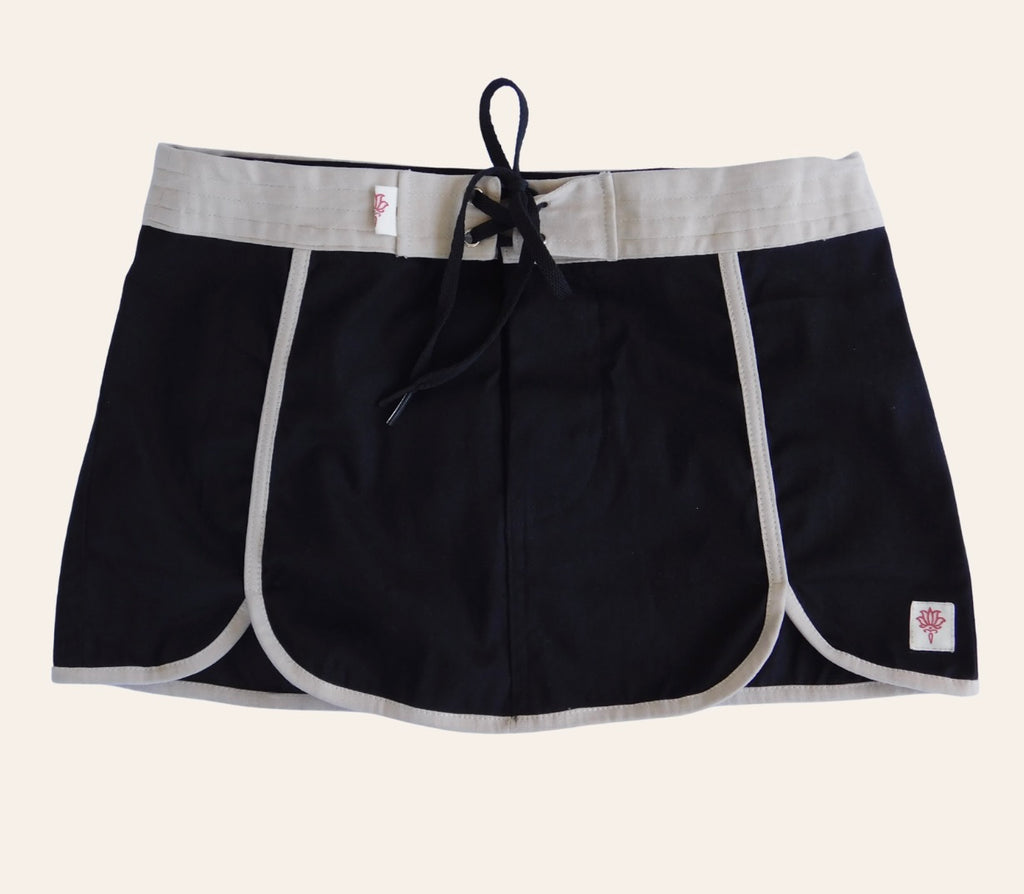 Scoop Skirt - Black/Off White